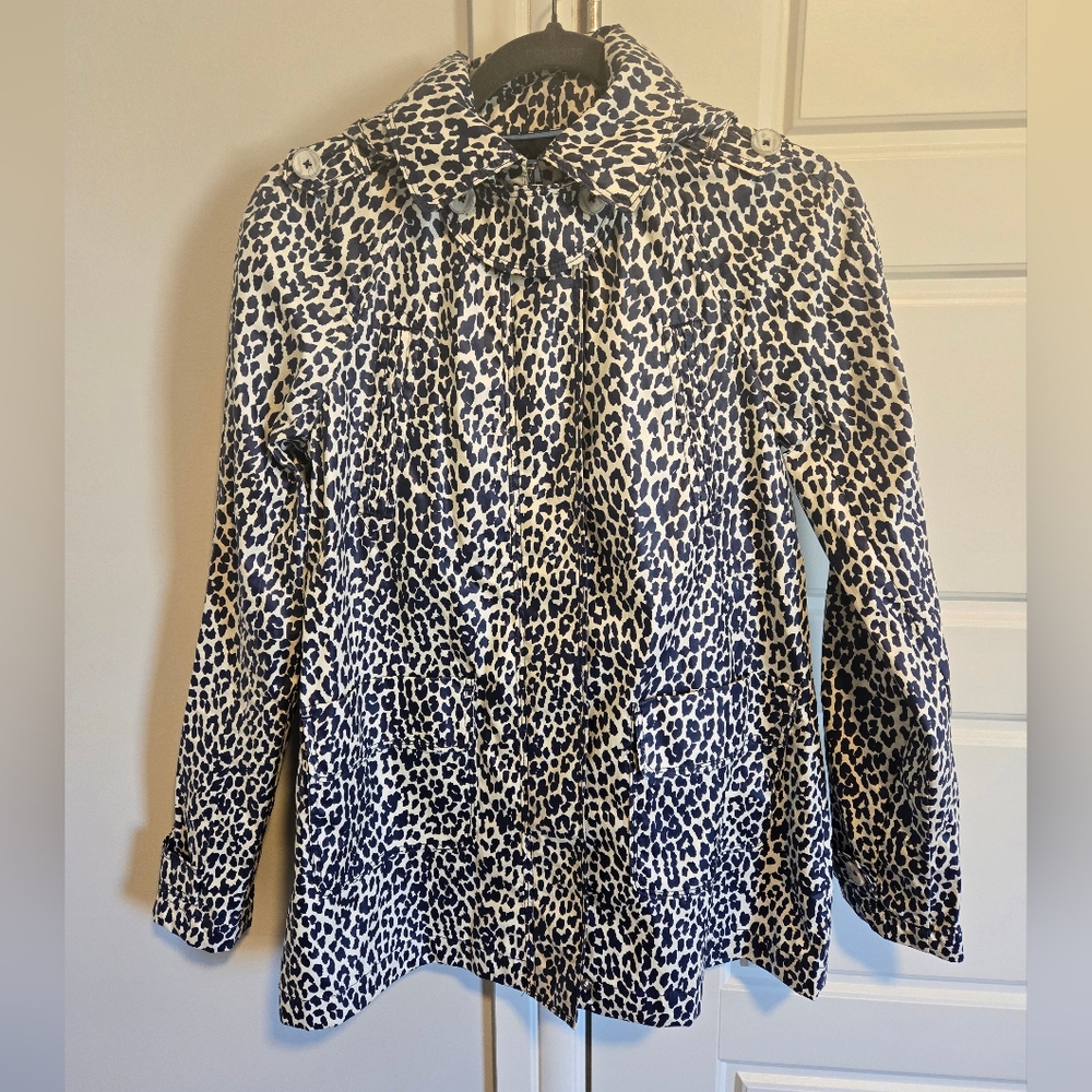 NWOT blue lepoard rain jacket- Tommy Hilfiger